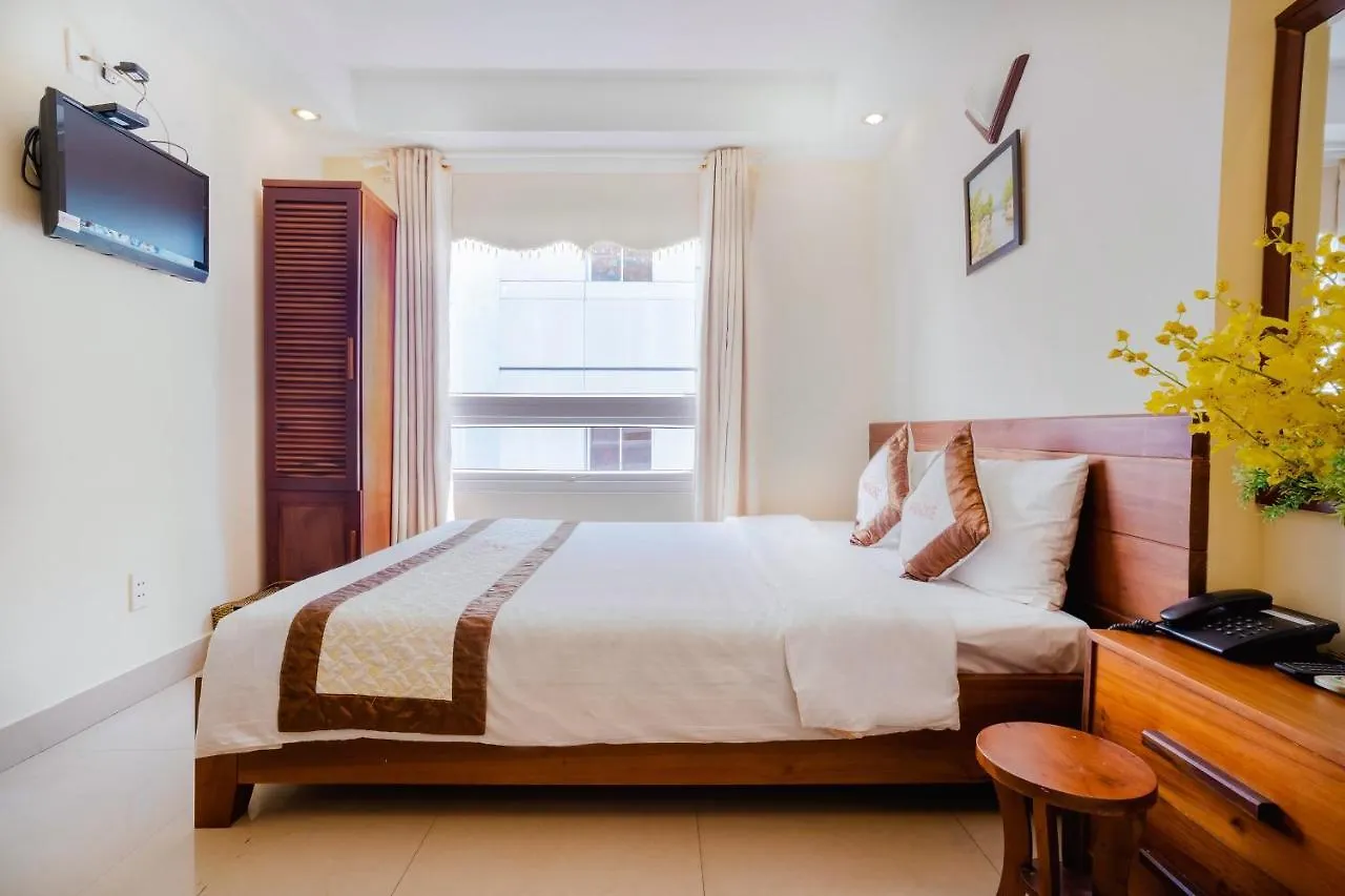 Paradise Hotel Da Nang